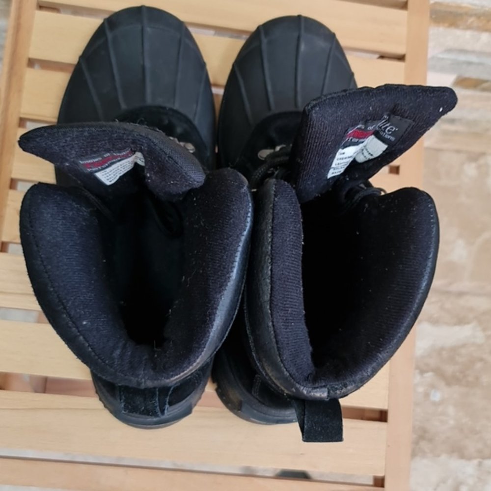 Clarks Crewson Edge Boots - Picture 5 of 9